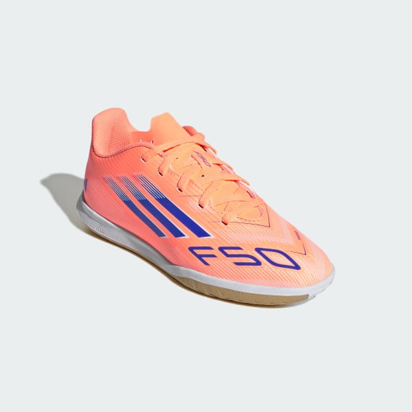 สีส้ม รองเท้าฟุตบอล F50 Club Indoor สำหรับเด็ก