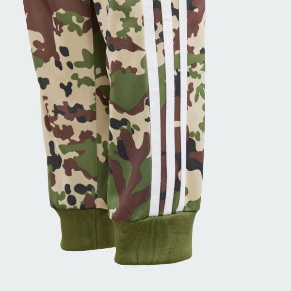 Adidas camo sst store