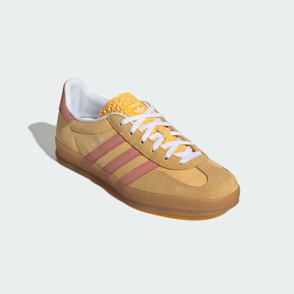 Adidas Originals GAZELLE INDOOR Semi Spark/Clay/White IE2959 Adidas Originals GAZELLE INDOOR Semi Spark/Clay/White IE2959