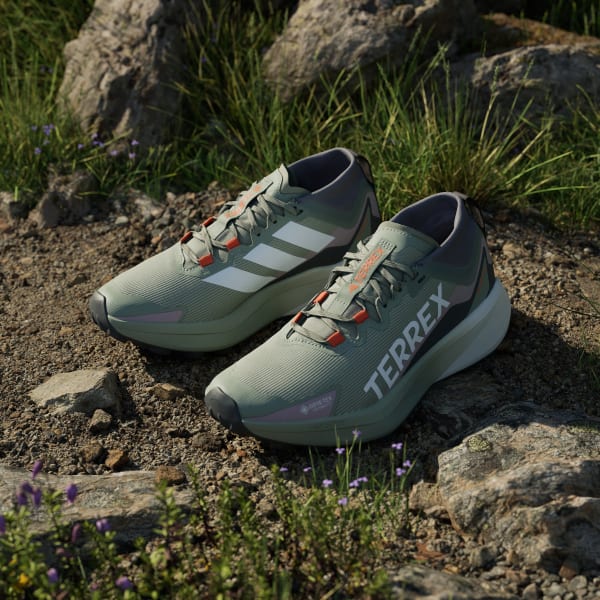 アディダスハイキング☆Terrex Agravic GTX Trail☆選べる３色 adidas Terrex Agravic GTX Trail-Running Shoes - Men's | REI
