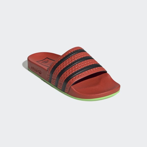 claquette adidas jaune