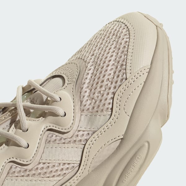 Adidas ozweego youth store