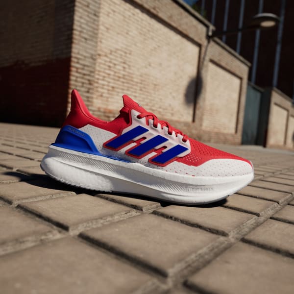 สีแดง รองเท้า Ultraboost 5