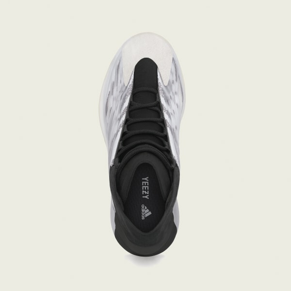 yeezy 700 360 view