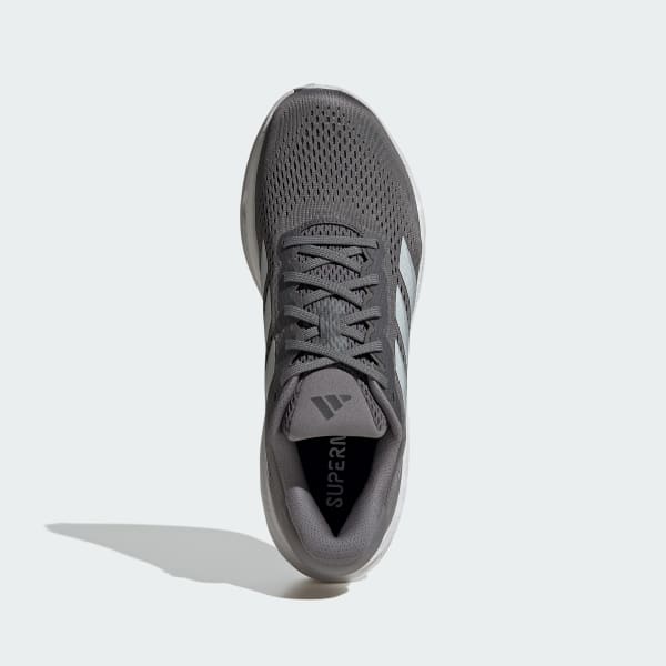 Grau Supernova Stride 2 Laufschuh