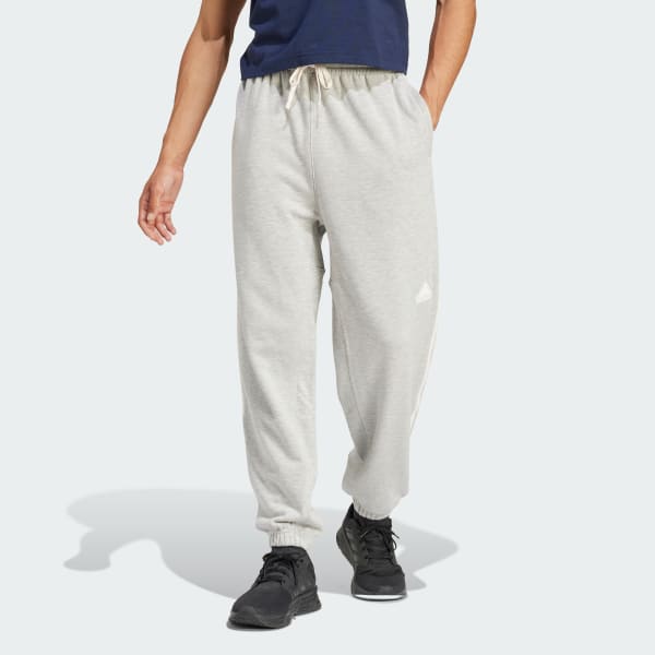 https://assets.adidas.com/images/w_600,f_auto,q_auto/3b2ca7cf879842279b6c19bbad50cf9a_9366/Lounge_French_Terry_Colored_Melange_Pants_Grey_IS1595_21_model.jpg