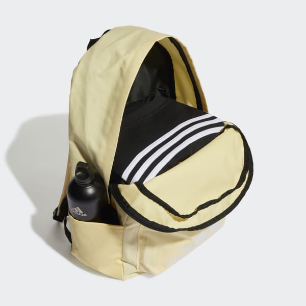 Yellow Classic Badge of Sport Backpack L9583