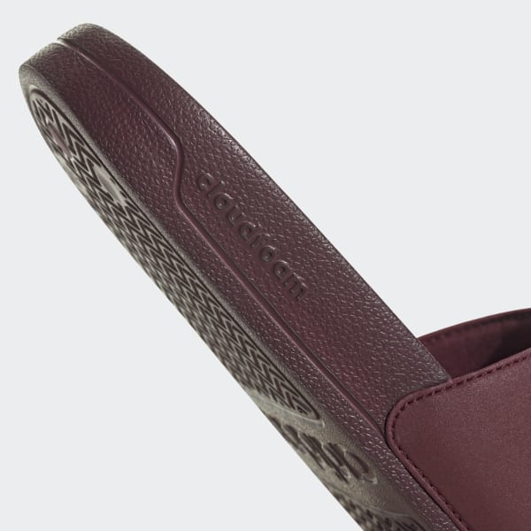 Adilette collegiate burgundy outlet