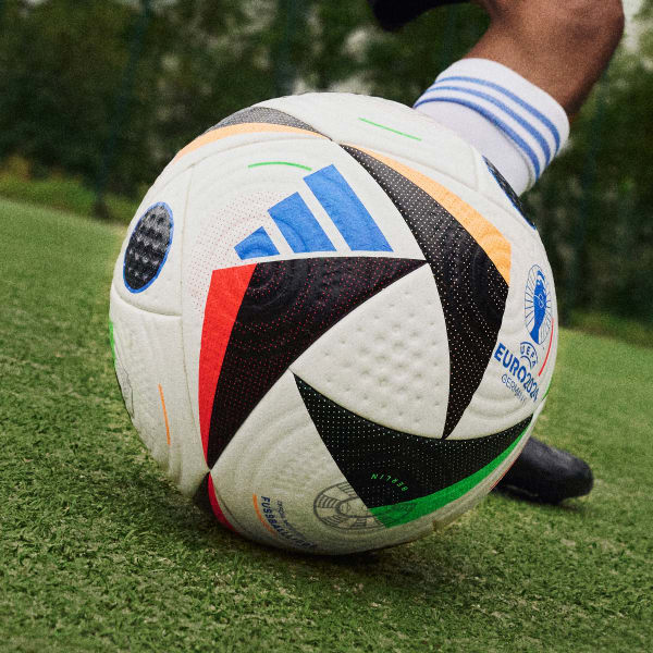 Football adidas cheap