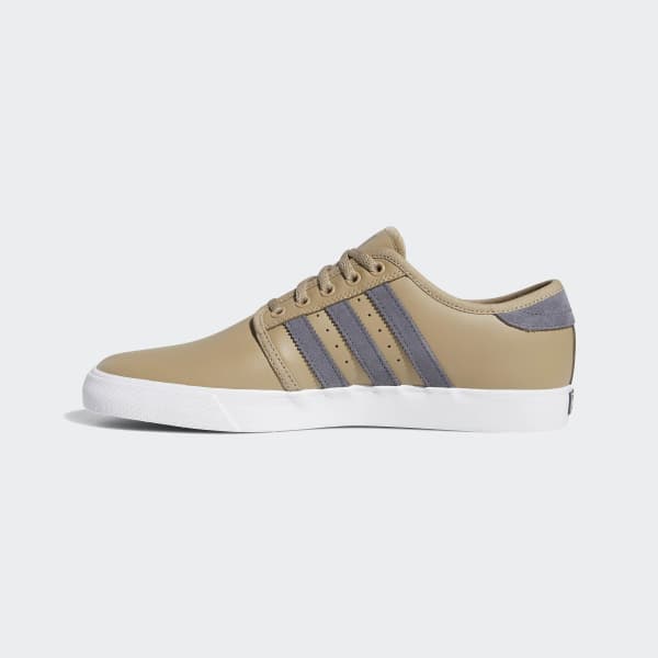 Adidas seeley best sale bege