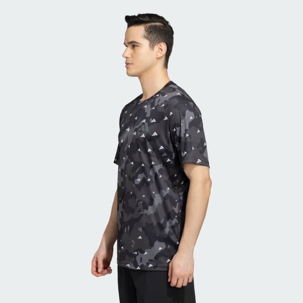 Black TRAINING ESSENTIALS BIG LOGO TEE