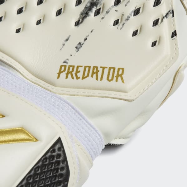 White Predator 20 Match Fingersave Gloves IRI34