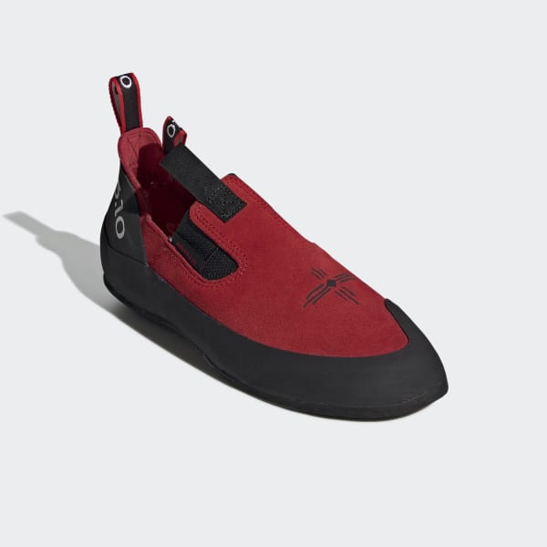 moccasin climbing shoes
