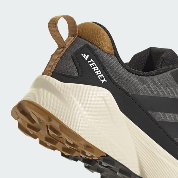 tky… adidas ZX 2K Boost Utility Gore Tex Triple Black - Oct 2021