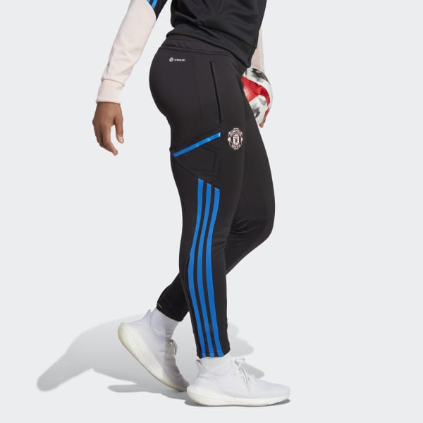 Black Manchester United Condivo 22 Training Pants