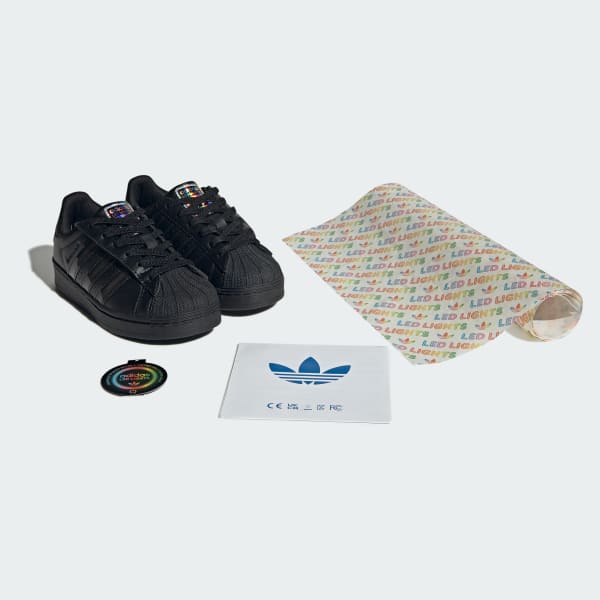 Noir Chaussure Superstar à LED avec fermeture confort et lacets élastiques pour enfants