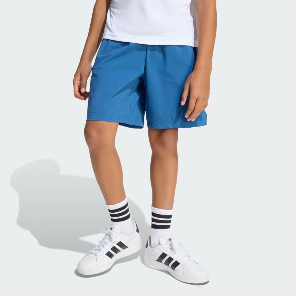 Blue Z.N.E. WOVEN TRAVEL SHORTS