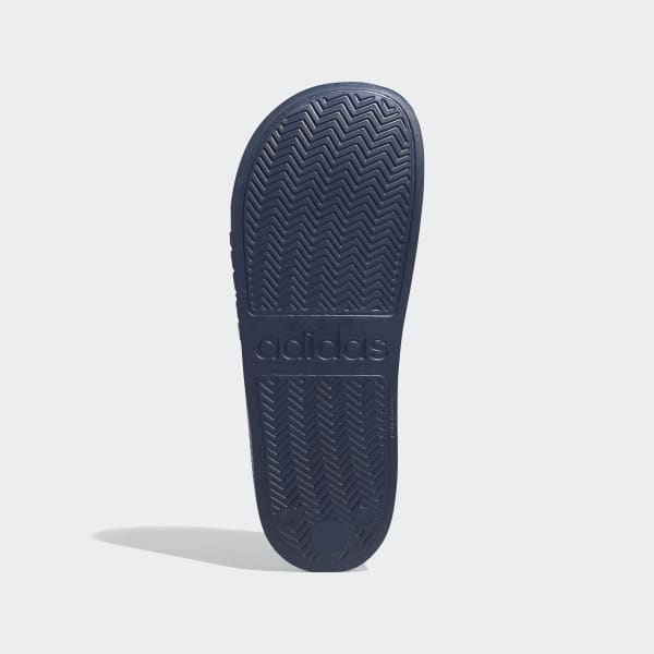 aq1703 adidas