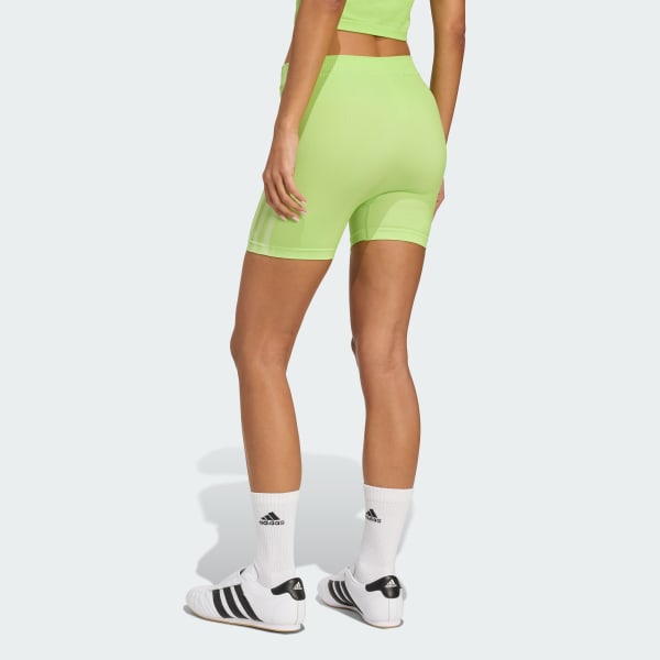 สีเขียว กางเกงขาสั้นไร้ตะเข็บ Booty