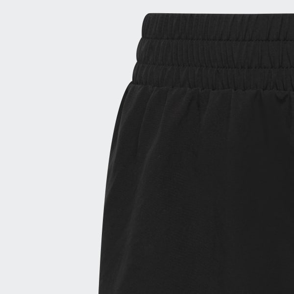 Negro Shorts Essentials 3 Rayas AEROREADY