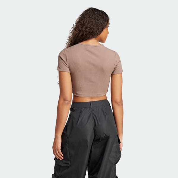 ブラウン エッセンシャルズ リブ Tシャツ