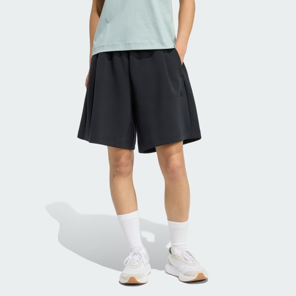 Black SOFT LUX PLEATED SHORTS