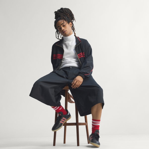 Black 98 LOOSE TRACK TOP