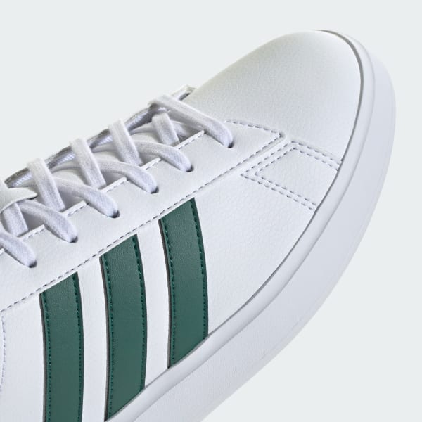 Adidas cloudfoam white and green deals