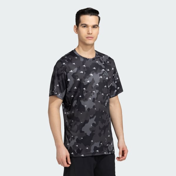 Black TRAINING ESSENTIALS BIG LOGO TEE