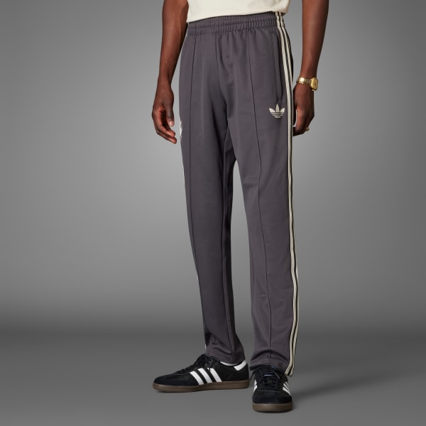 爆買い 英語 adidas Juventus Originals Track Pants - Black | Free ウォーキング・ランニングウェア