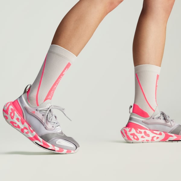 สีขาว ถุงเท้าความยาวครึ่งแข้ง adidas by Stella McCartney