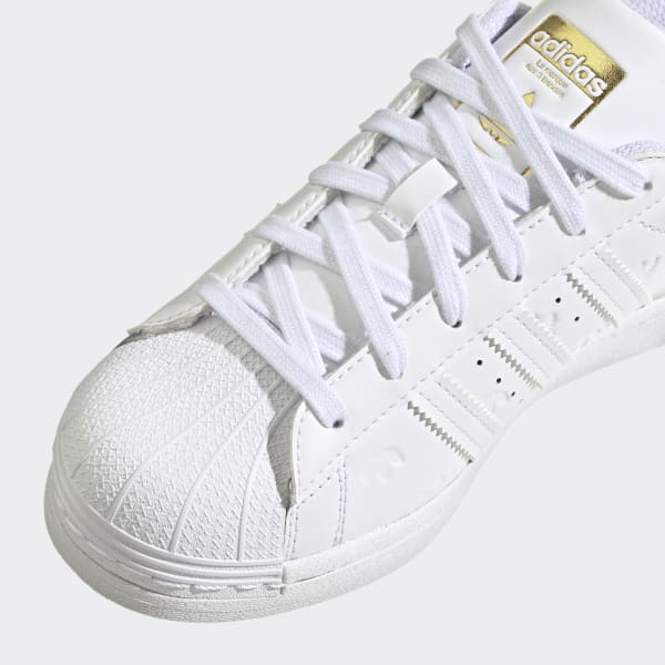 Superstar_Shoes_White_HQ1936_d