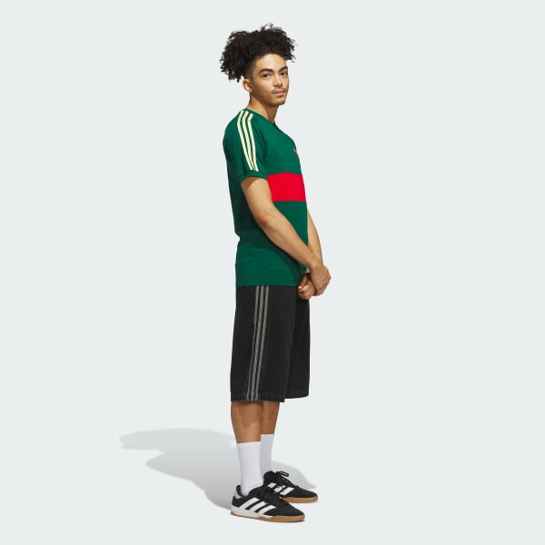 สีเขียว เสื้อยืด 3-Stripes Panel