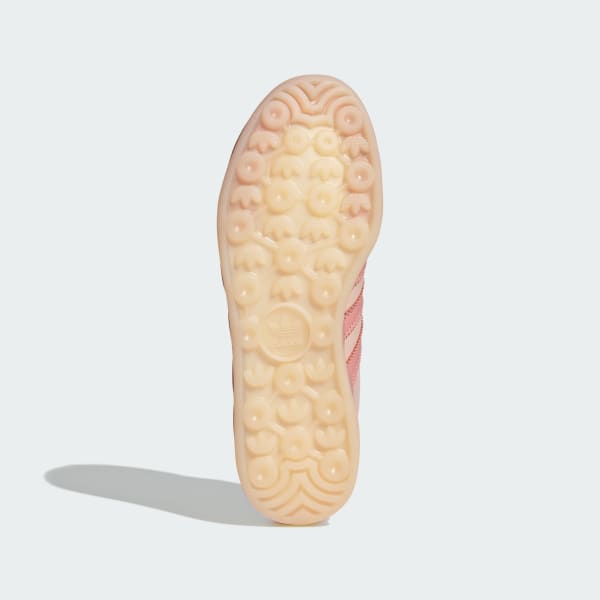 Pink 가젤 인도어