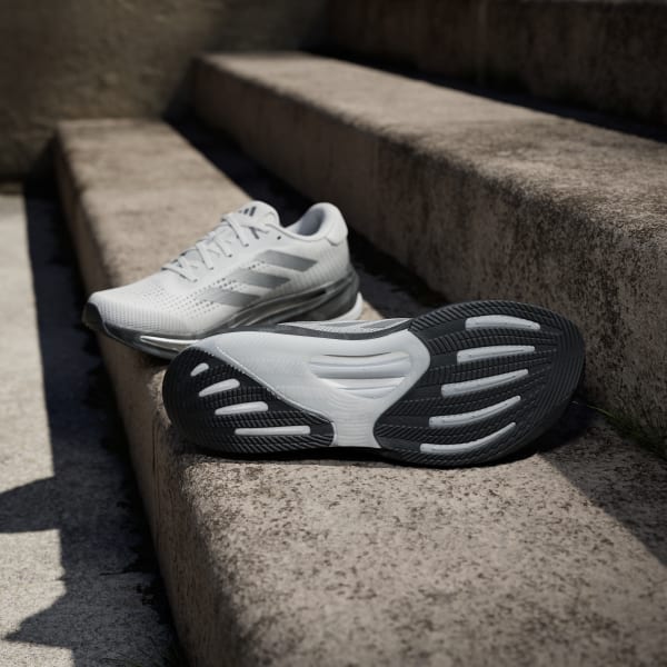 Grey Supernova Rise Running Shoes