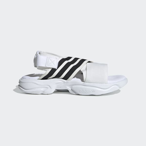 adidas white and black tennis shoes