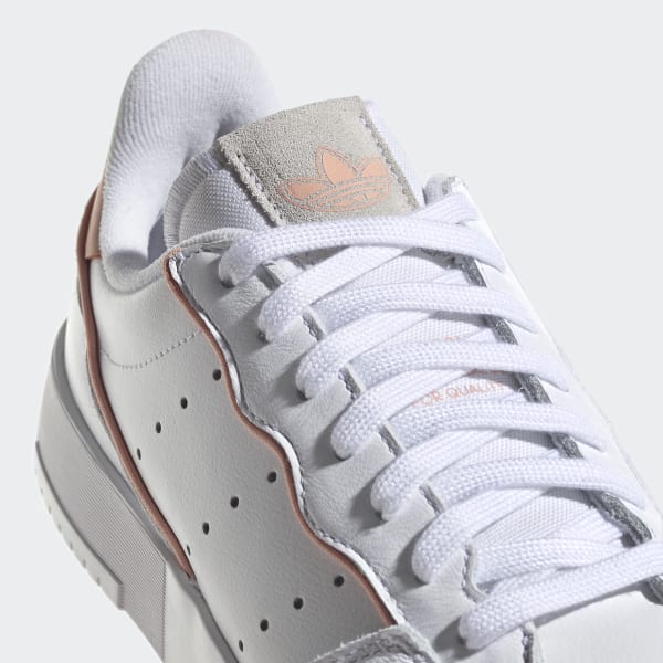 Chaussures sales supercourt adidas