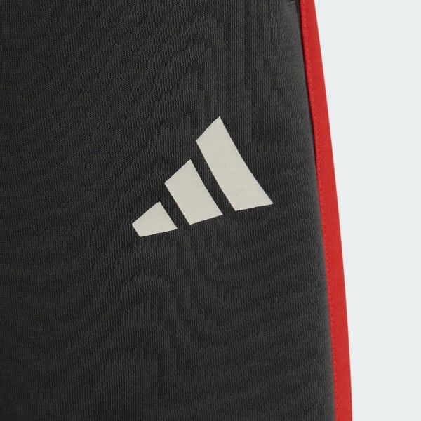 Negro PANTALÓN CORTO AUDI REVOLUT F1 TEAM DNA