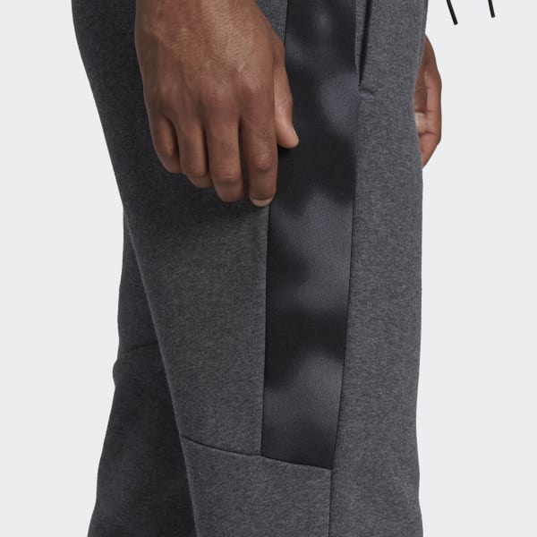 Gra Essentials Camo Print Fleece Pants TT328