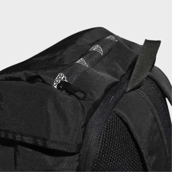 Black 4ATHLTS Camper Backpack SF501