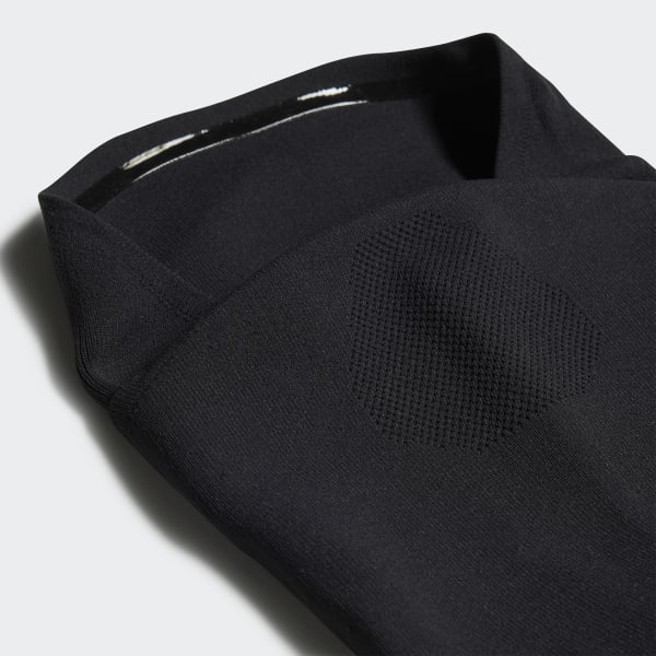 Svart Tiro 23 Competition Neck Warmer