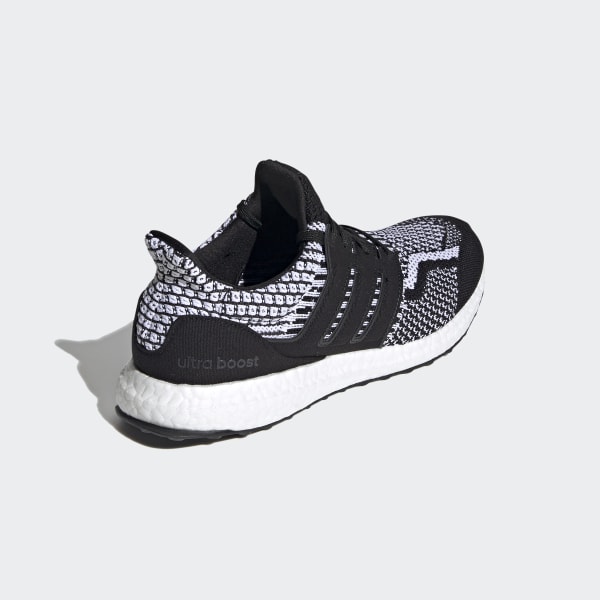 adidas Ultraboost 5.0 DNA Oreo Shoes 