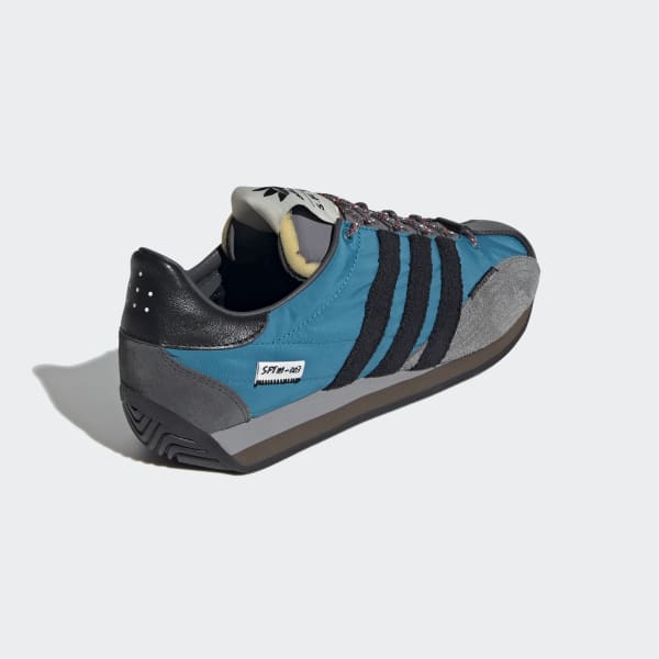 Adidas sales jeans og