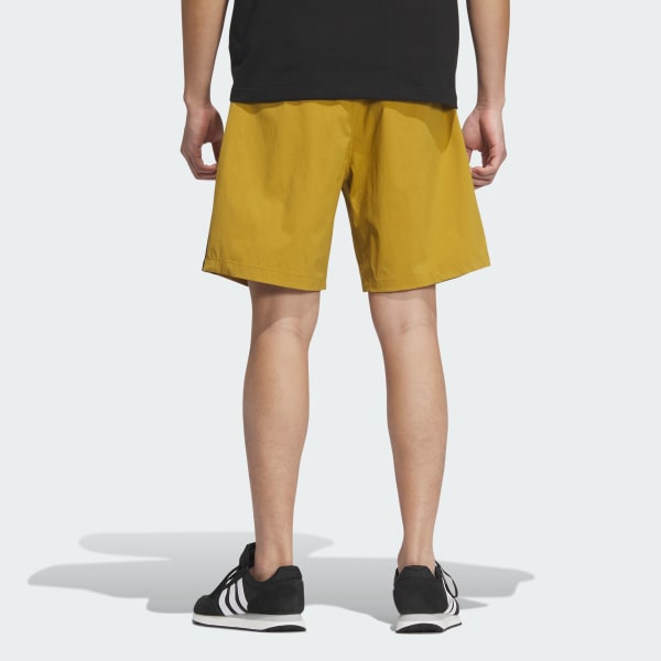 ブラウン エッセンシャルズ プラス ルーズフィット スリーストライプス ウーブンショーツ