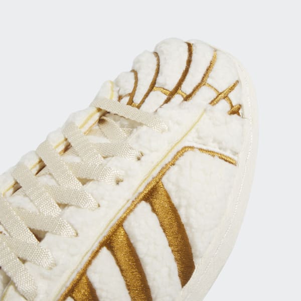 Conchas adidas hotsell blancas
