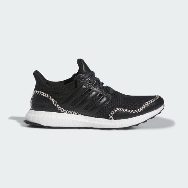 Black 울트라부스트 1.0