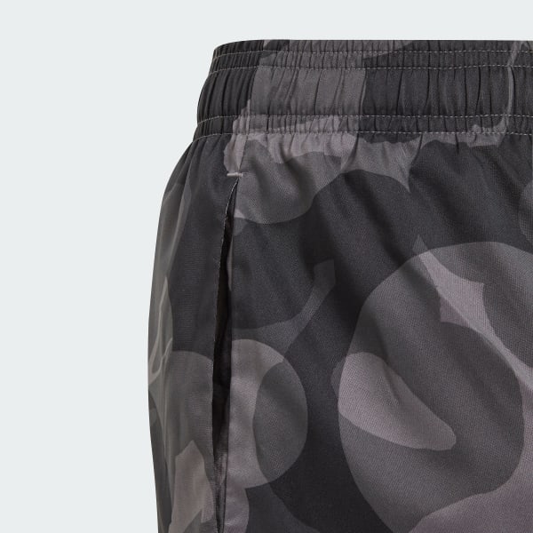 Noir Short imprimé de saison Essentials AEROREADY Enfants
