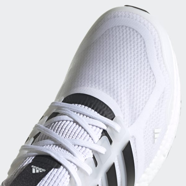 White Ultraboost 5.0 DNA Shoes LWV15