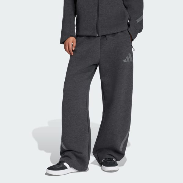 adidas ニューカッスル Z.N.E. 上下セット　海外サイズＭ　未使用 z.n.e.-フルジップ-フード付き