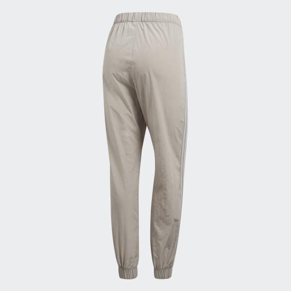 nylon sweatpants with elastic ankles